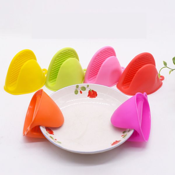 1pc thicken silicone baking mitts microwave oven glove insulation non stick anti-slip grips bowl pot clips kitchen gadgets q1218
1pc thicken silicone baking mitts microwave oven glove insulation non stick anti-slip grips bowl pot clips kitchen gadgets q1218