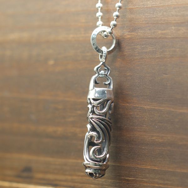 new vintage 925 sterling silver designer jewelry american european antique silver handmade hollow scroll pendants without chain
new vintage 925 sterling silver designer jewelry american european antique silver handmade hollow scroll pendants without chain