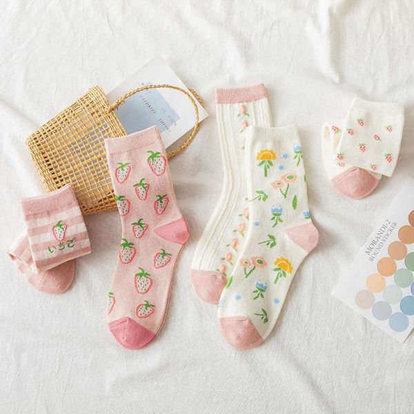socks & hosiery cotton autumn winter strawberry flowers tube harajuku college style leisure small fresh female, Black;white
socks & hosiery cotton autumn winter strawberry flowers tube harajuku college style leisure small fresh female, Black;white