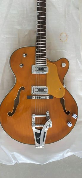 customized mass release of ryan setzer model electric guitars, providing customized services
customized mass release of ryan setzer model electric guitars, providing customized services