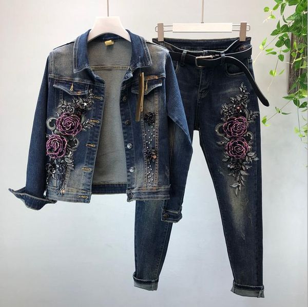 2019 autumn winter new woman long-sleeved denim jackets embroidered coat + dark blue retro jeans set two piece pencel pants sets1, White
2019 autumn winter new woman long-sleeved denim jackets embroidered coat + dark blue retro jeans set two piece pencel pants sets1, White