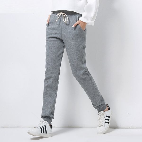 2021 new sweat pants spring casual sports fashions femme joggers elastic cotton waist thin women's sweatpants 16gi, Black;white
2021 new sweat pants spring casual sports fashions femme joggers elastic cotton waist thin women's sweatpants 16gi, Black;white