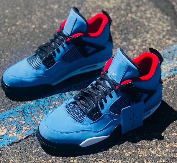 2020 authentic travis scott x 4 iv olive houston oilers 4s cactus jack men outdoor shoes sports sneakers purple suede with box
2020 authentic travis scott x 4 iv olive houston oilers 4s cactus jack men outdoor shoes sports sneakers purple suede with box