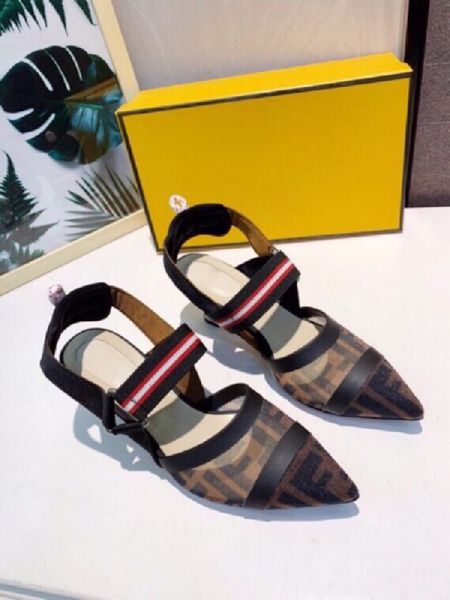 summer 2020 new color matching mesh pointed baotou high-heeled sandals women's slim heel one word with fairy style fashion, Black
summer 2020 new color matching mesh pointed baotou high-heeled sandals women's slim heel one word with fairy style fashion, Black