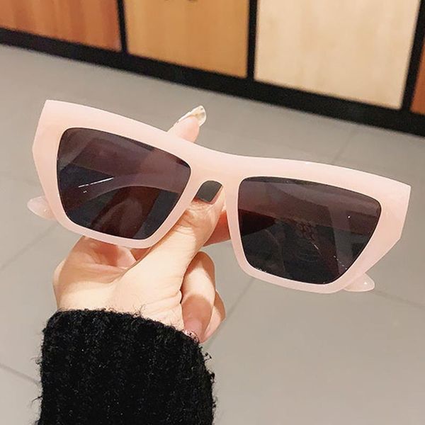 2021 new elegant square cat eye sunglasses for women vintage pink black gradient uv400 eyewear female sun glasses, White;black
2021 new elegant square cat eye sunglasses for women vintage pink black gradient uv400 eyewear female sun glasses, White;black