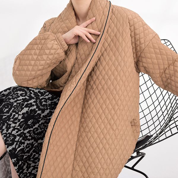lanmrem famale autumn winter long coat back many buttons loose fashion long sleeve cotton jacket 2020 new women parkas wth120x1016, Black;brown
lanmrem famale autumn winter long coat back many buttons loose fashion long sleeve cotton jacket 2020 new women parkas wth120x1016, Black;brown