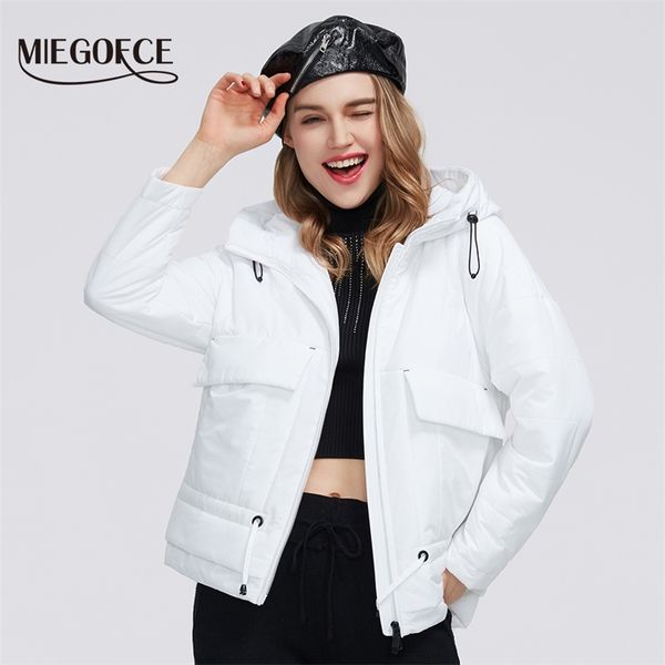 miegofce 2020 spring collection womens cotton short jacket with a hood zipper coat with pockets classic womens warm jacket lj201017, Black
miegofce 2020 spring collection womens cotton short jacket with a hood zipper coat with pockets classic womens warm jacket lj201017, Black
