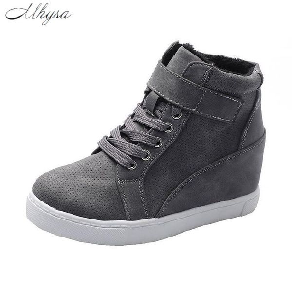 2020 autumn winter new women's platform ankle boots plus size 42 casual warm plus velvet sponge cake high-cotton shoes w334, Black
2020 autumn winter new women's platform ankle boots plus size 42 casual warm plus velvet sponge cake high-cotton shoes w334, Black