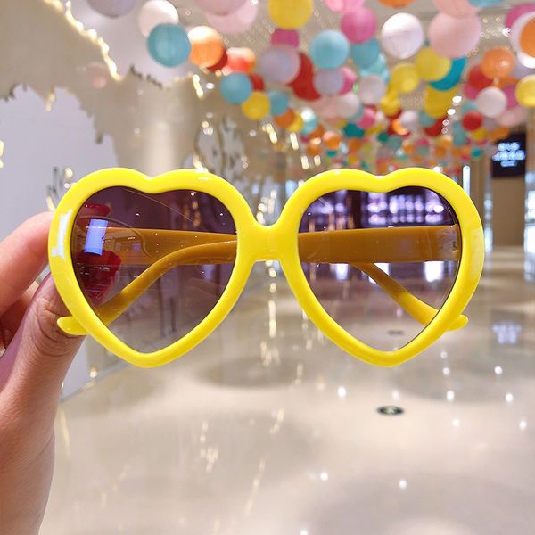cartoon 2020 fashion heart children's kawaii baby protection uv sunglasses girls love bow toy glasses
cartoon 2020 fashion heart children's kawaii baby protection uv sunglasses girls love bow toy glasses
