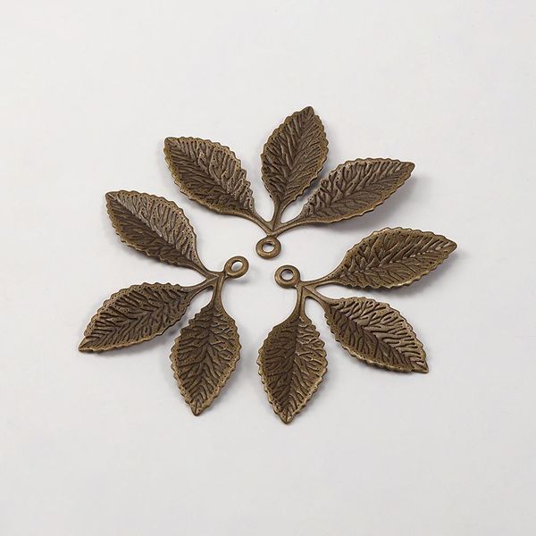20pcs 31x2m metal filigree leaf pendants gold silver color floating charms accessoies for diy jewelry making lead nickel h qylvow
20pcs 31x2m metal filigree leaf pendants gold silver color floating charms accessoies for diy jewelry making lead nickel h qylvow