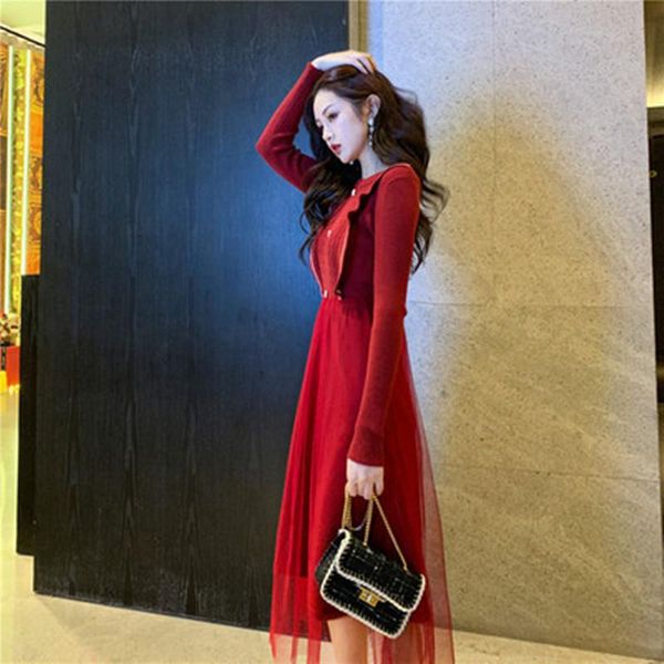 casual dresses 2021 winter vintage elegant o-neck female thicken knit splicing long dress slim full sleeve ruffles women sweater vestidos, Black;gray
casual dresses 2021 winter vintage elegant o-neck female thicken knit splicing long dress slim full sleeve ruffles women sweater vestidos, Black;gray