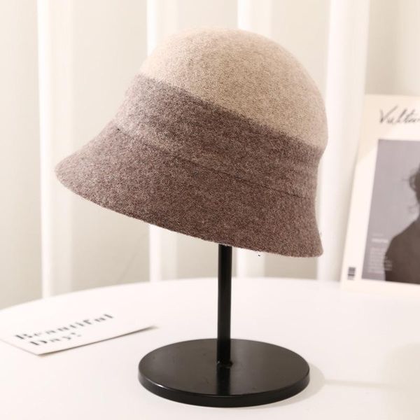 stingy brim hats style autumn winter woolen elegance female patchwork flat retro casual fashion warm soft wear adjust bowler bucket hat, Blue;gray
stingy brim hats style autumn winter woolen elegance female patchwork flat retro casual fashion warm soft wear adjust bowler bucket hat, Blue;gray