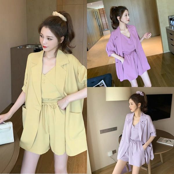 ibwti temperament internet fan goddess women's small style celebrity coat suitsuit suitsummer thin coat vest wide leg shorts western th, Gray
ibwti temperament internet fan goddess women's small style celebrity coat suitsuit suitsummer thin coat vest wide leg shorts western th, Gray