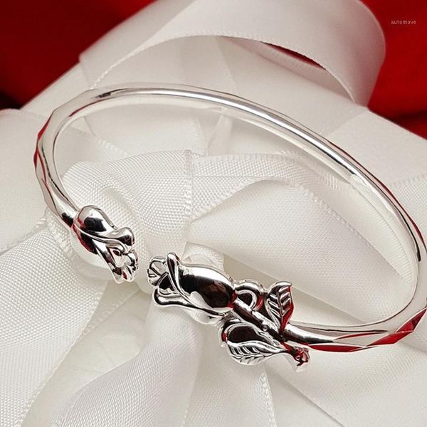 roses bracelets for charming lover forever jewelry red rose accessories for female women as christmas gift in stainless steel1, Black
roses bracelets for charming lover forever jewelry red rose accessories for female women as christmas gift in stainless steel1, Black