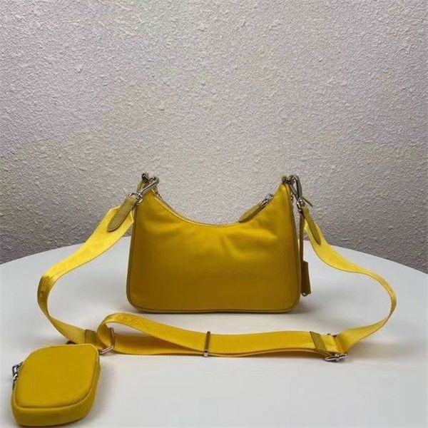 ladies casual fashion hip-hop canvas shoulder bag bag handbag wholesale and ladies bracelet chest female wallet crossbody stpge
ladies casual fashion hip-hop canvas shoulder bag bag handbag wholesale and ladies bracelet chest female wallet crossbody stpge