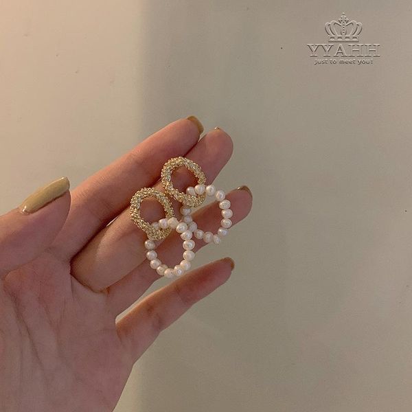 stud true gold plating s925 geometric freshwater pearl earrings korean temperament fashion sweet girl, Golden;silver
stud true gold plating s925 geometric freshwater pearl earrings korean temperament fashion sweet girl, Golden;silver