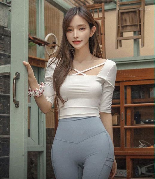 yoga outfits women with chest pads elastic fitness shirts quick dry short sleeve t-shirts gym workout slim tights tank 1, White;red
yoga outfits women with chest pads elastic fitness shirts quick dry short sleeve t-shirts gym workout slim tights tank 1, White;red