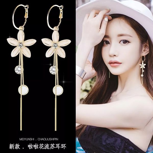 factory direct sales 925 silver autumn and winter long tassel flowers earrings korea creative fashion elegant fairy earrings, Golden
factory direct sales 925 silver autumn and winter long tassel flowers earrings korea creative fashion elegant fairy earrings, Golden
