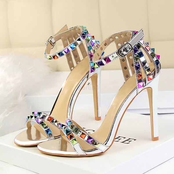 women 11cm 2020 super high heels rivets studded sandals lady sandles slippers candy open toes fashion female slides summer ladies ankle stra, Black
women 11cm 2020 super high heels rivets studded sandals lady sandles slippers candy open toes fashion female slides summer ladies ankle stra, Black