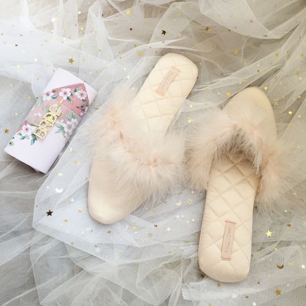 1pairs 4colors marriage proposal bride bridesmaid gift satin slippers anniversary birthday gifts for woman girlfriend wedding 1027
1pairs 4colors marriage proposal bride bridesmaid gift satin slippers anniversary birthday gifts for woman girlfriend wedding 1027