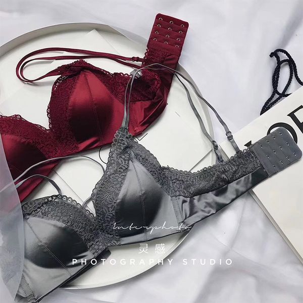 no steel ring gathered lace underwear women's ribbon deep v silk back small chest smooth bra suit, Red;black
no steel ring gathered lace underwear women's ribbon deep v silk back small chest smooth bra suit, Red;black