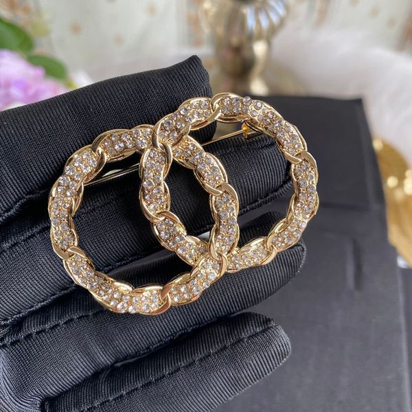 fashion ladies brand crystal letter brooch pin rhinestone corsage lapel pins for women designer jewelry accessary gifts with box, Gray
fashion ladies brand crystal letter brooch pin rhinestone corsage lapel pins for women designer jewelry accessary gifts with box, Gray