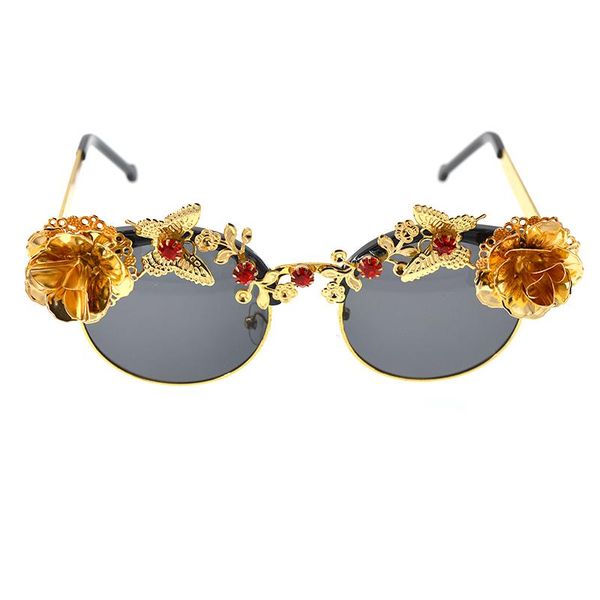 sunglasses arrival fashion baroque retro vintage ladies crystals for women female alloy frame shades gafas de sol, White;black
sunglasses arrival fashion baroque retro vintage ladies crystals for women female alloy frame shades gafas de sol, White;black