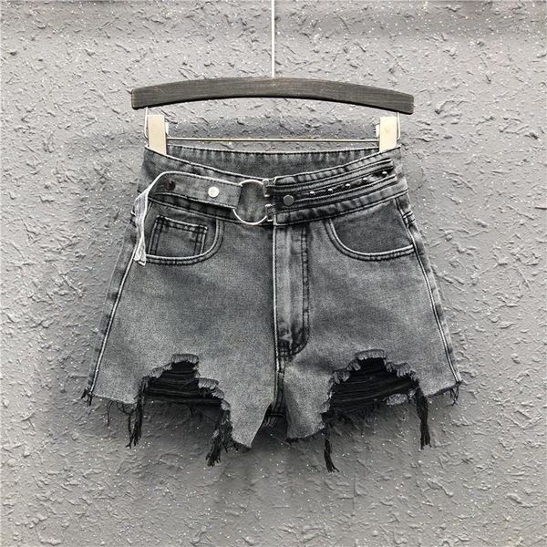2020 spring women's high-waisted denim shorts were thin buckle rivets wide leg loose hole denim shorts women1, Blue
2020 spring women's high-waisted denim shorts were thin buckle rivets wide leg loose hole denim shorts women1, Blue