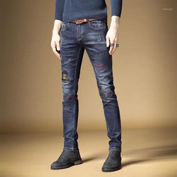 new fashion male men's jeans embroidered tide brand european american street fashion slim dark blue denim trousers1
new fashion male men's jeans embroidered tide brand european american street fashion slim dark blue denim trousers1