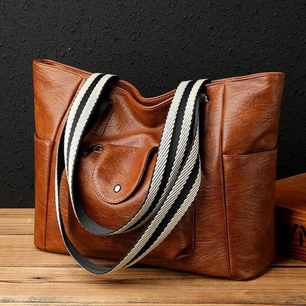 luxury soft leather handbags 2020 winter new large-capacity tote bag wide shoulder strap shoulder bag casual messenger hot
luxury soft leather handbags 2020 winter new large-capacity tote bag wide shoulder strap shoulder bag casual messenger hot