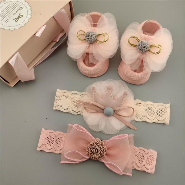 

3pcs/sets newborn baby girl boy socks lace ruffle tutu socks frilly ankle princess anti slip socks+headband baby pgraphy, White