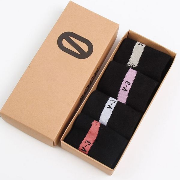 men socks 2020 new leters printed casual socks mens breathable comfortable sock sport style 1 lot=4 pieces, Black
men socks 2020 new leters printed casual socks mens breathable comfortable sock sport style 1 lot=4 pieces, Black