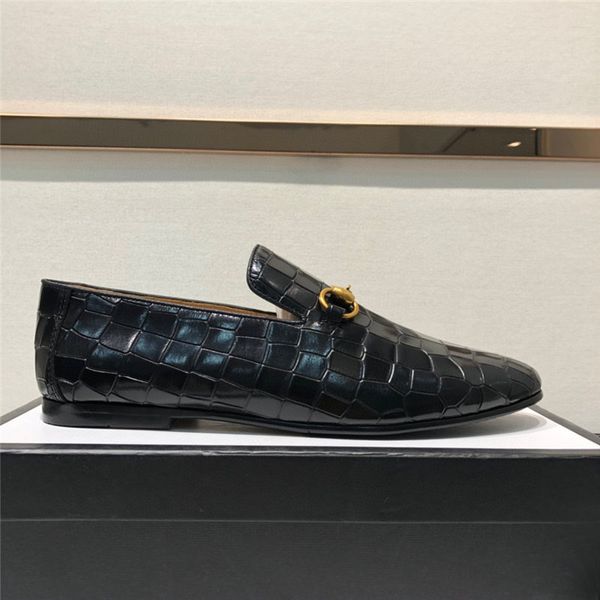 men's dress shoes 2020 new mixed color pu leather business flat soft bottom male footwear black spring big size shoes for mens
men's dress shoes 2020 new mixed color pu leather business flat soft bottom male footwear black spring big size shoes for mens