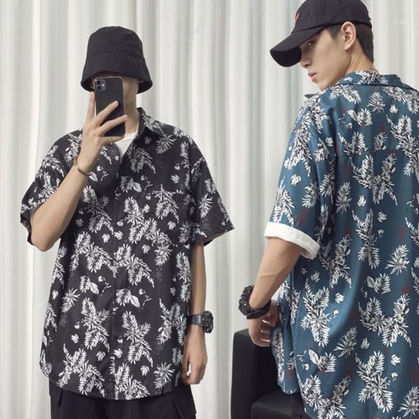 men's short-sleeved shirt 2020 spring and summer new printed sunscreen shirt young personality fashion trend men's clothing1, White;black
men's short-sleeved shirt 2020 spring and summer new printed sunscreen shirt young personality fashion trend men's clothing1, White;black