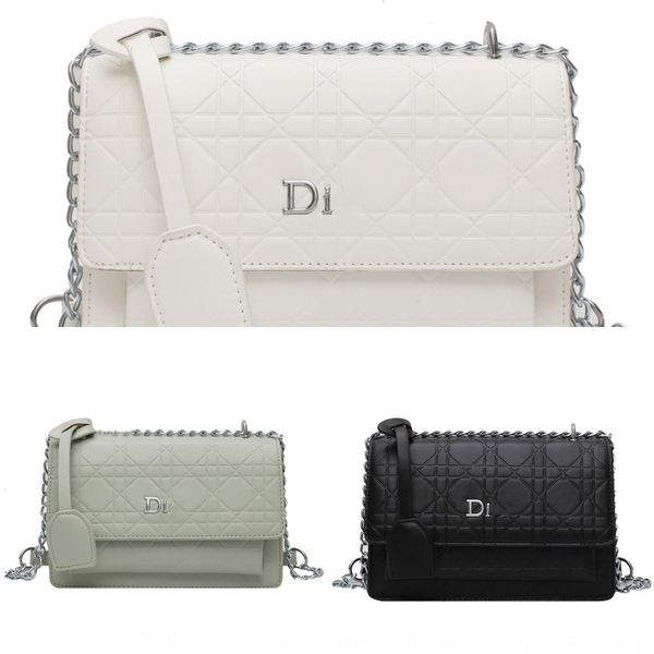 autumn shoulder postman package postman package2020 new fashion embossed soft face women's messenger bag korean version ins solid color
autumn shoulder postman package postman package2020 new fashion embossed soft face women's messenger bag korean version ins solid color