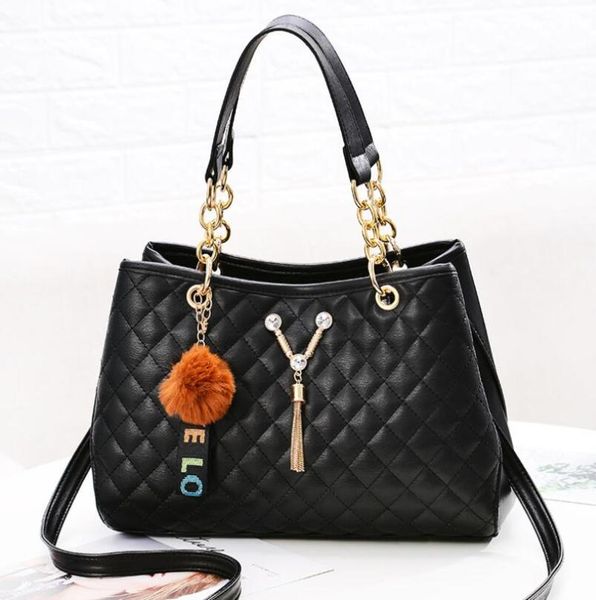 high capacity ladies bag womens handbag fashion shoulder bag ladies leather casual bags
high capacity ladies bag womens handbag fashion shoulder bag ladies leather casual bags