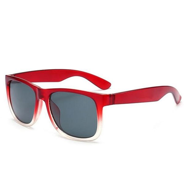 fashion classic sunglasses uv400 men women eyewear cool gradient brand sun glasses justins gray lens with case, White;black
fashion classic sunglasses uv400 men women eyewear cool gradient brand sun glasses justins gray lens with case, White;black