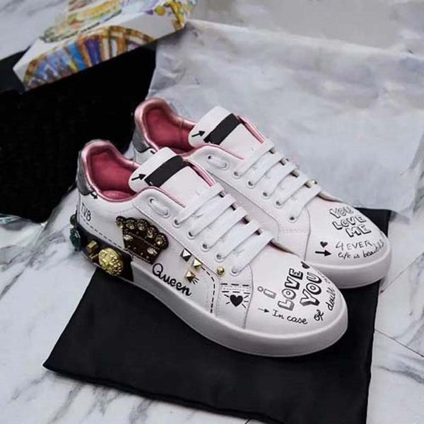 new runaway low sneaker plaid pattern platform classic suede leather sports skateboarding shoes men women sneakers shoe10 25803, Black
new runaway low sneaker plaid pattern platform classic suede leather sports skateboarding shoes men women sneakers shoe10 25803, Black