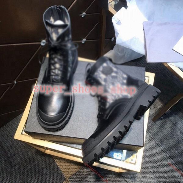 2021 new fashion high-end boots lin456, high-end luxe display, fashion fashion artifact with high black size 35-45
2021 new fashion high-end boots lin456, high-end luxe display, fashion fashion artifact with high black size 35-45