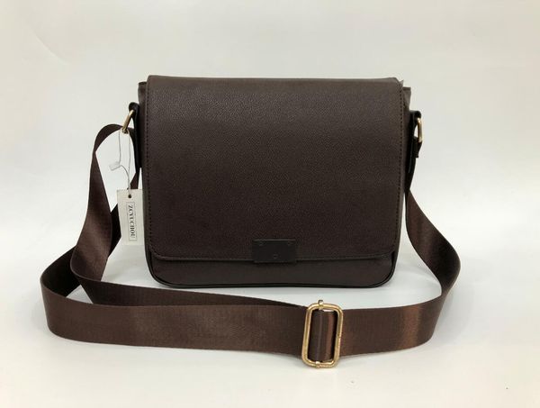 2019 new classic fashion men messenger bags cross body bag school bookbag should 41213 with dust bag
2019 new classic fashion men messenger bags cross body bag school bookbag should 41213 with dust bag