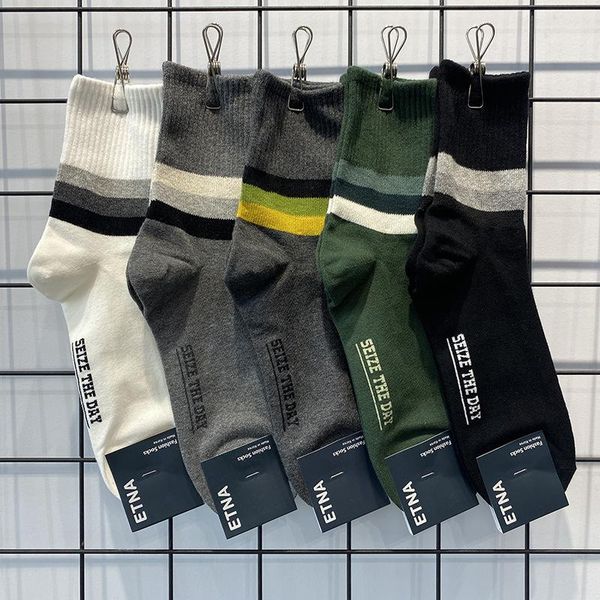 men's socks autumn and winter striped casual sports fashion design tube happy men business cotton christmas, Black
men's socks autumn and winter striped casual sports fashion design tube happy men business cotton christmas, Black