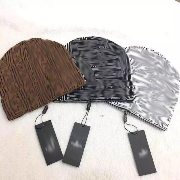 designer's hat new full print logo wool hat luxury men's and women's hat wholesale, Blue;gray
designer's hat new full print logo wool hat luxury men's and women's hat wholesale, Blue;gray