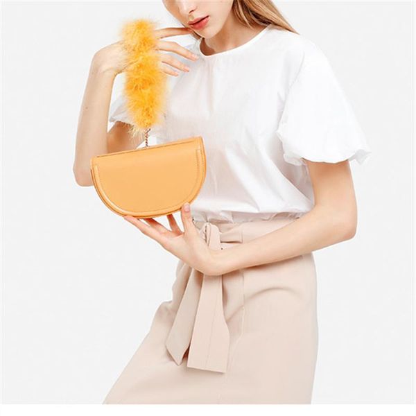 half moon bag plush handle handbag wild solid bags women fashion crossbody bag simple messenger luxury designer shoulder bags
half moon bag plush handle handbag wild solid bags women fashion crossbody bag simple messenger luxury designer shoulder bags