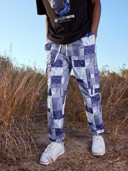romwe guys floral & patchwork print drawstring pants 153n#, Black 
romwe guys floral & patchwork print drawstring pants 153n#, Black