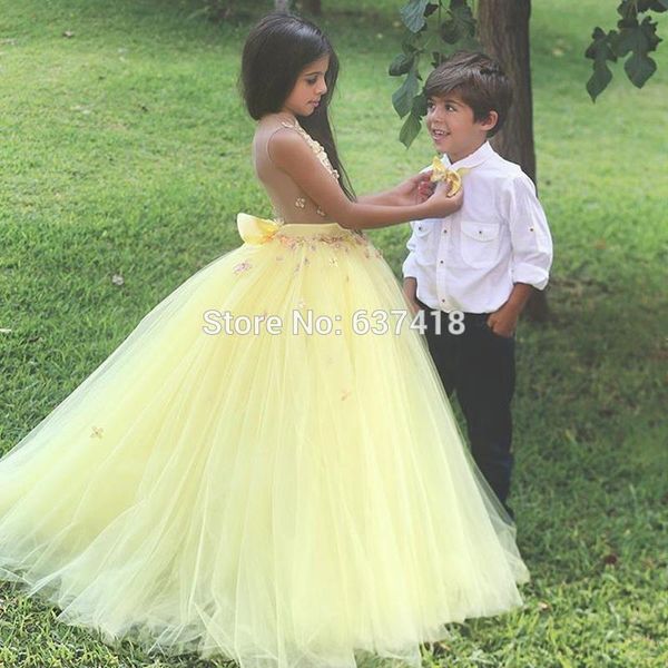 2020 yellow puffy flower girl dress with flower appliques girls pageant dresses holy communion dresses vestido de daminha, Red;yellow
2020 yellow puffy flower girl dress with flower appliques girls pageant dresses holy communion dresses vestido de daminha, Red;yellow