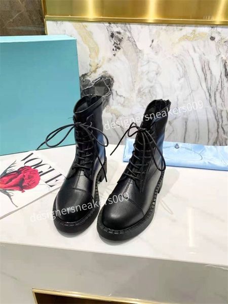 high-quality designer double lace-up casual shoes for men and women comfortable beautiful classic luxury size35-41, Black
high-quality designer double lace-up casual shoes for men and women comfortable beautiful classic luxury size35-41, Black