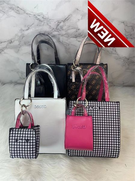 2022 new gues & old flower solid color letter small bucket women's portable single shoulder diagonal bag
2022 new gues & old flower solid color letter small bucket women's portable single shoulder diagonal bag