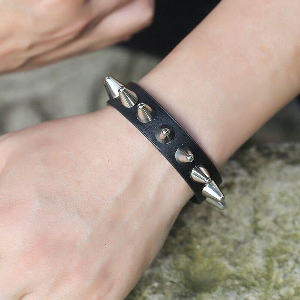 charm bracelets gothic stylish spikes rivet wide leather bracelet armbands wristband punk simple & bangles jewelry, Golden;silver
charm bracelets gothic stylish spikes rivet wide leather bracelet armbands wristband punk simple & bangles jewelry, Golden;silver