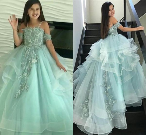 sage princess little girls pageant ball gowns 2021 lace appliqued tired flower girls dresses sweep train first holy communion dress al7188, White;blue
sage princess little girls pageant ball gowns 2021 lace appliqued tired flower girls dresses sweep train first holy communion dress al7188, White;blue