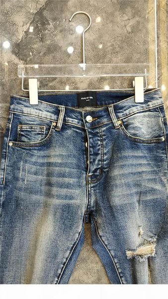 new stryle 20ss summer famous hole casual brand designers design white slim fashionable jeans motorcycle trousers pants men woman, Blue
new stryle 20ss summer famous hole casual brand designers design white slim fashionable jeans motorcycle trousers pants men woman, Blue